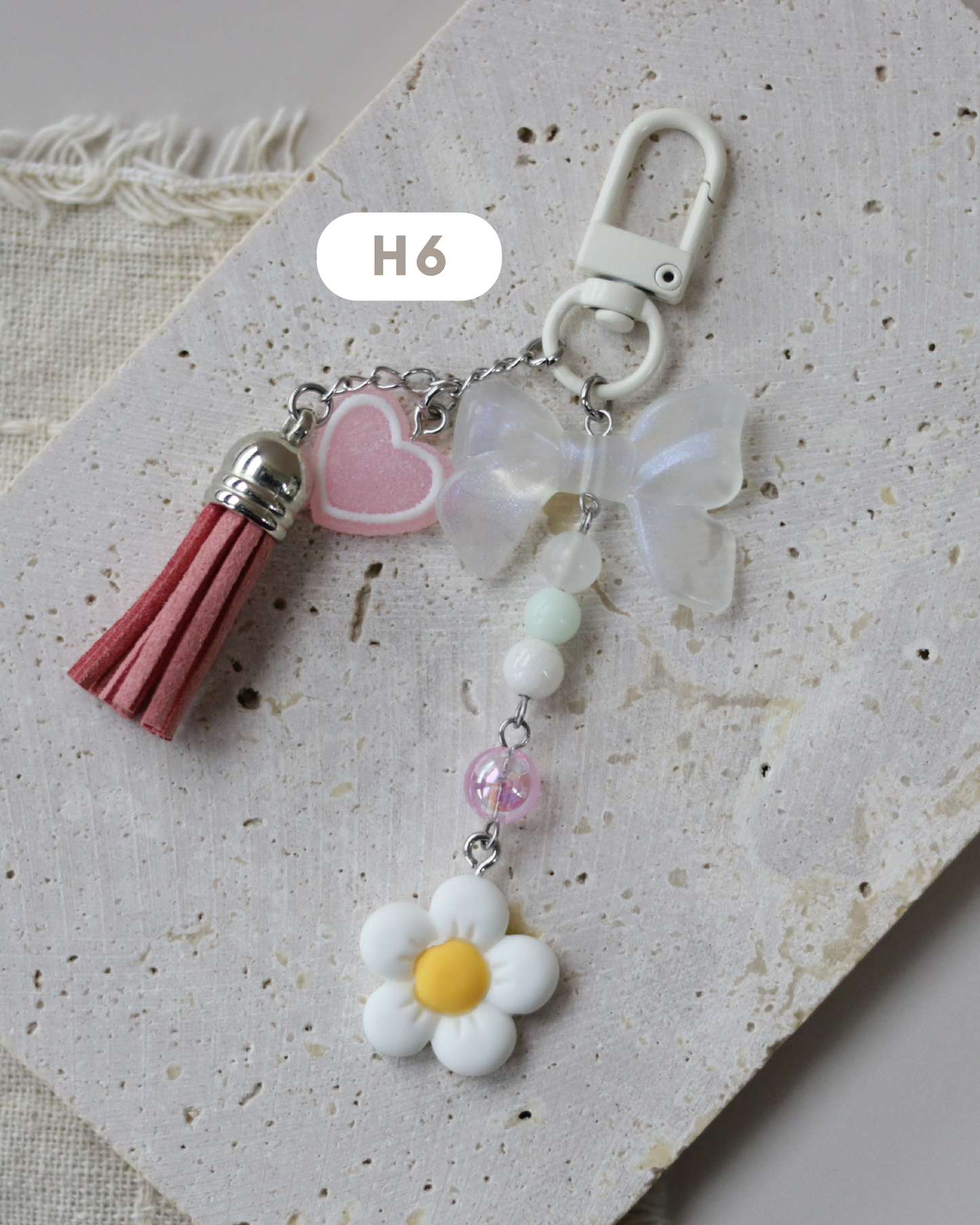 ੈ✩‧₊˚ Keychains/Phone Straps˚₊‧✩ ੈ