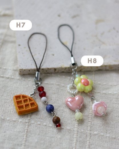 ੈ✩‧₊˚ Keychains/Phone Straps˚₊‧✩ ੈ